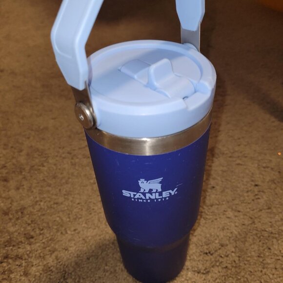 Stanley Iceflow Flip Straw Tumbler in Vibrant Blue - Picture 7 of 8